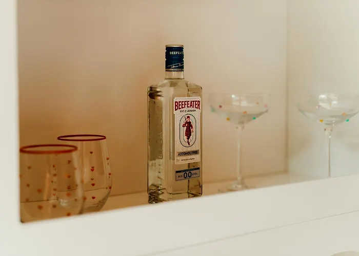 Holiday park Nowoczesne Na Drzewie - Jacuzzi - Kolobrzeg - Sauna - Polanaglamp Niezyn