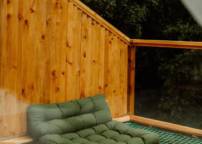 Holiday park Nowoczesne Na Drzewie - Jacuzzi - Kolobrzeg - Sauna - Polanaglamp *